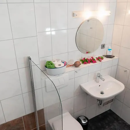 Schwarz Waldperle Apartment *